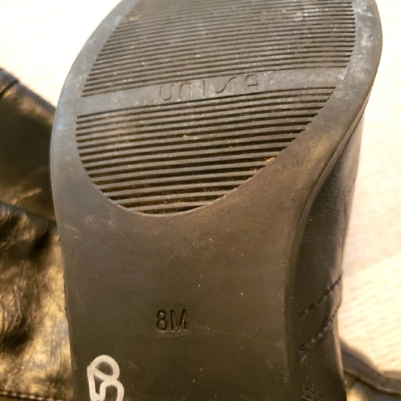 Unisa equestrian black vegan leather boots with goldtone buckles stacked heel - Picture 5 of 8